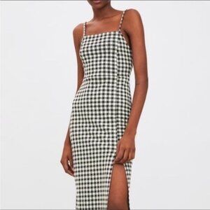 Gingham midi dress with side slit